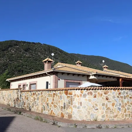 Casa En Sierra De Gredos Piscina Privada *