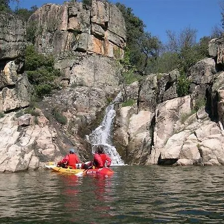 Casa En Sierra De Gredos Piscina Privada 度假居