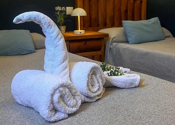 Сasa de vacaciones Casa En Sierra De Gredos Piscina Privada La Adrada